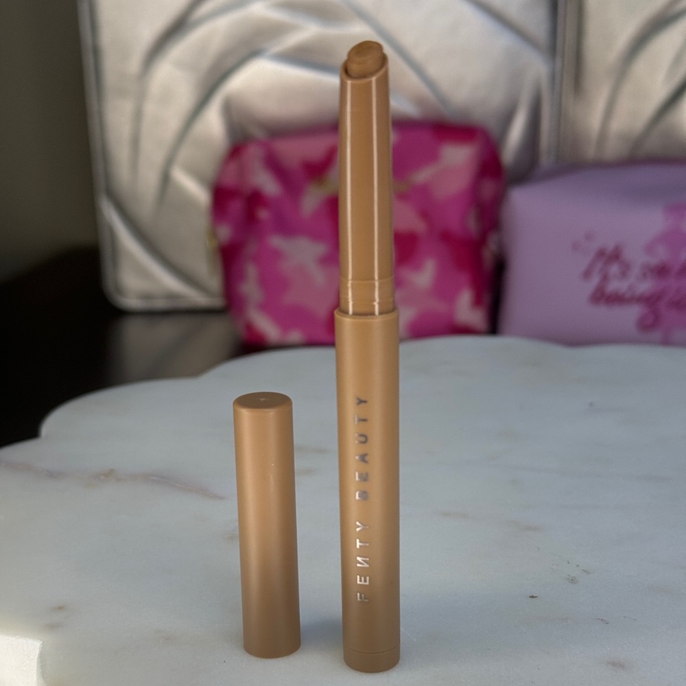 Fenty Beauty Shadowstix- 13 Nut All Men